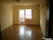 Apartament 3 camere pe bd Decebal 