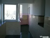 Apartament 3 camere pe bd Decebal 