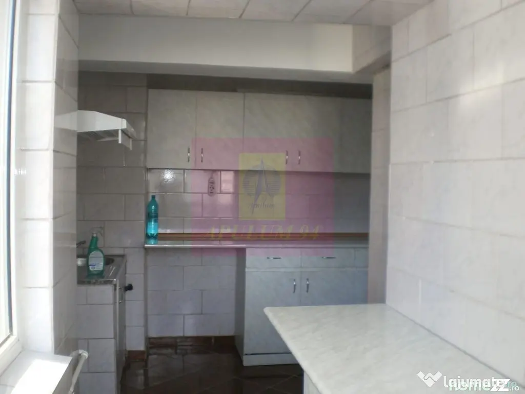 Apartament 3 camere pe bd Decebal - Bucuresti (Bucuresti-Ilfov)