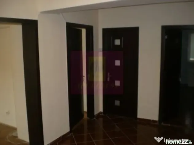 Apartament 3 camere pe bd Decebal - Bucuresti (Bucuresti-Ilfov)
