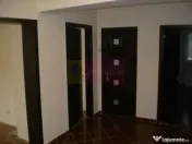 Apartament 3 camere pe bd Decebal 