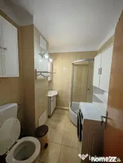 //2 CAMERE// ULTRACENTRAL// 