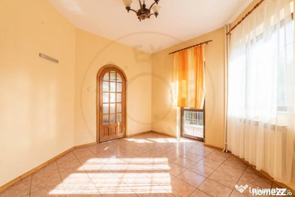 Vila in loc. Bascov-jud. Arges. Comision 0%