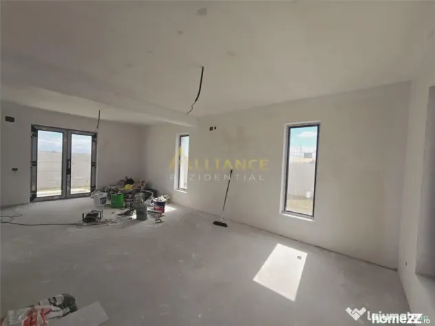 Vila individuala- 155.000 euro- 4 camere- 360mp teren