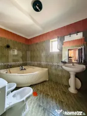 Casa individuala - 9 camere, 868 mp teren, zona Micro 1 