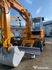 De vânzare excavator Liebherr 902 