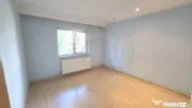 Apartament 3 camere Exercitiu parter inalt vedere bilaterala 