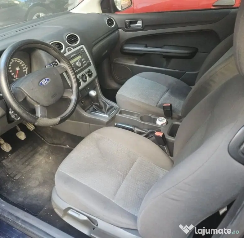 Ford focus 2006 1400 cm³ benzină