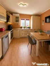 4 camere Vitan decomandat,centrală,inst. schimb.,parcare,an 
