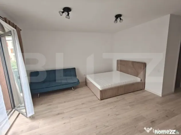 Apartament la cheie, ultrafinisat nou, lift, parcare, zona E