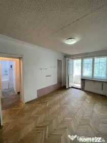 Apartament de 2 camere, etaj 2, 48 mp, zona Sasar