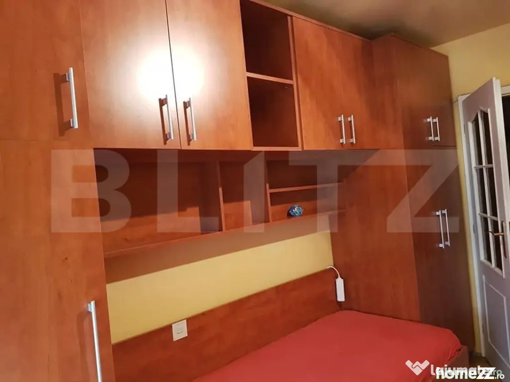 Apartament 3 camere, 64 mp, zona Rogerius