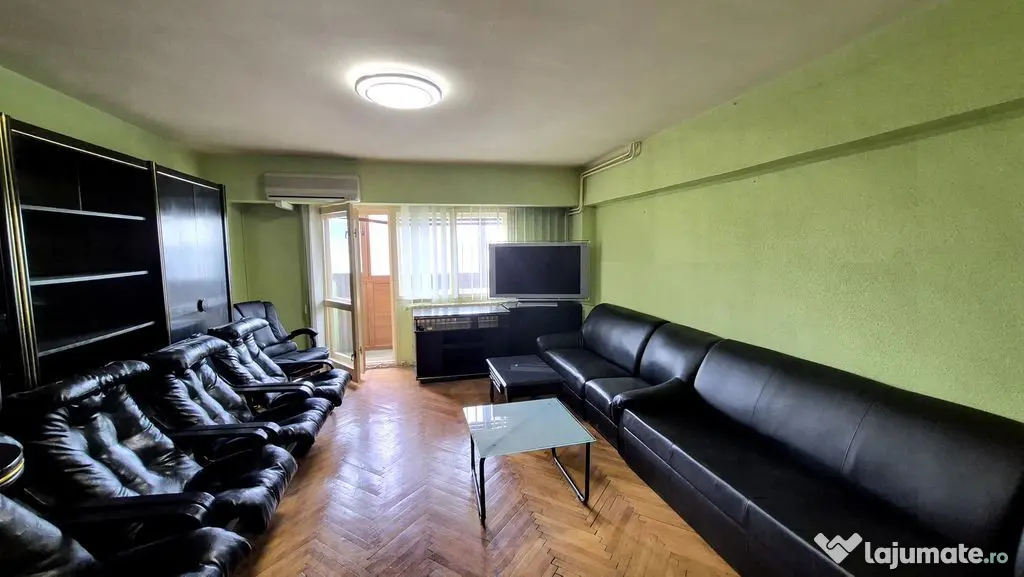 Apartament cu 3 camere 78,24 mp, bloc an 1988 - Decebal -...