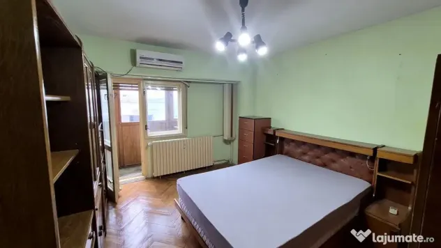 Apartament cu 3 camere 78,24 mp, bloc an 1988 - Decebal -...