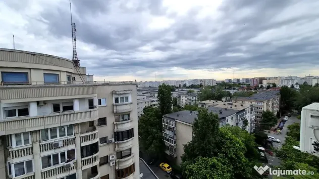 Apartament cu 3 camere 78,24 mp, bloc an 1988 - Decebal -...