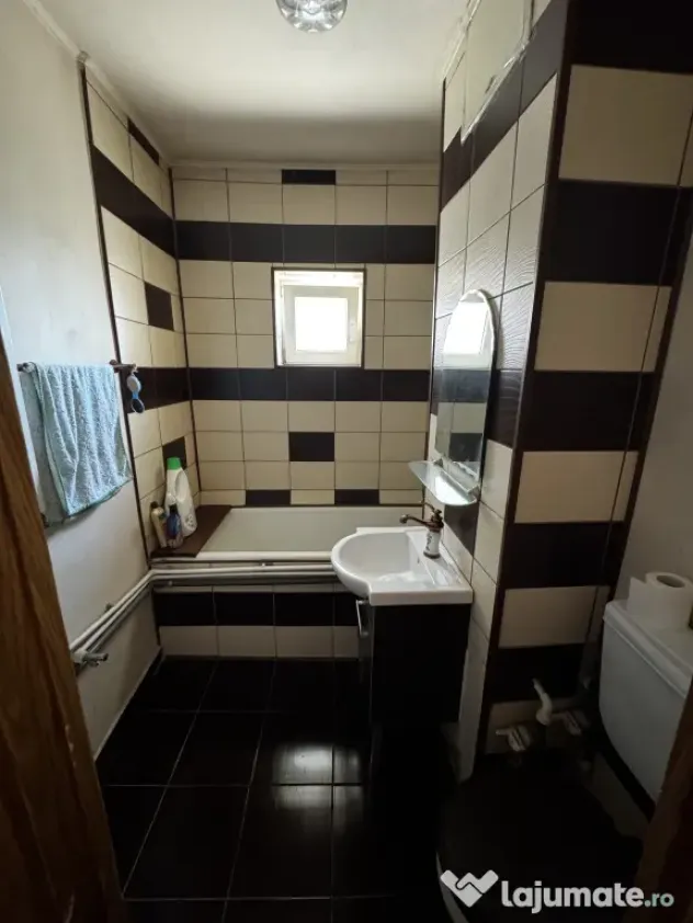 Apartament 3 camere sector 4 Giurgiului