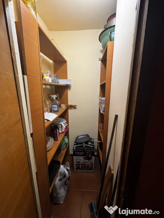 Apartament 3 camere sector 4 Giurgiului