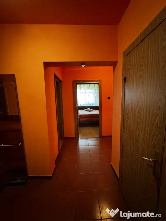 Apartament 3 camere sector 4 Giurgiului