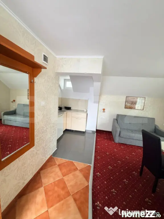 Casă individuală de vânzare – Intrare în Bran, la asfa