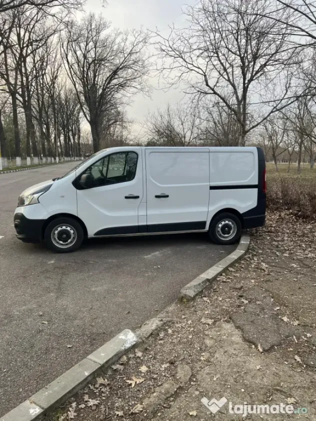 Renault Trafic 2017 | Stare Perfectă | 230000 km | TVA Deductibil