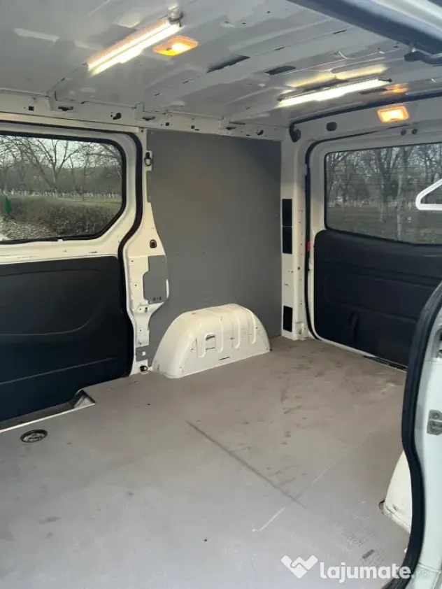 Renault Trafic 2017 | Stare Perfectă | 230000 km | TVA Deductibil