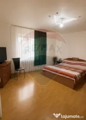 Casă spațioasă cu garaj - Mogoșoaia, foarte aproape d... 