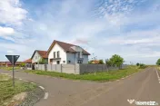 Casă/Vilă modernă de vânzare, 5 camere, în noul cart...