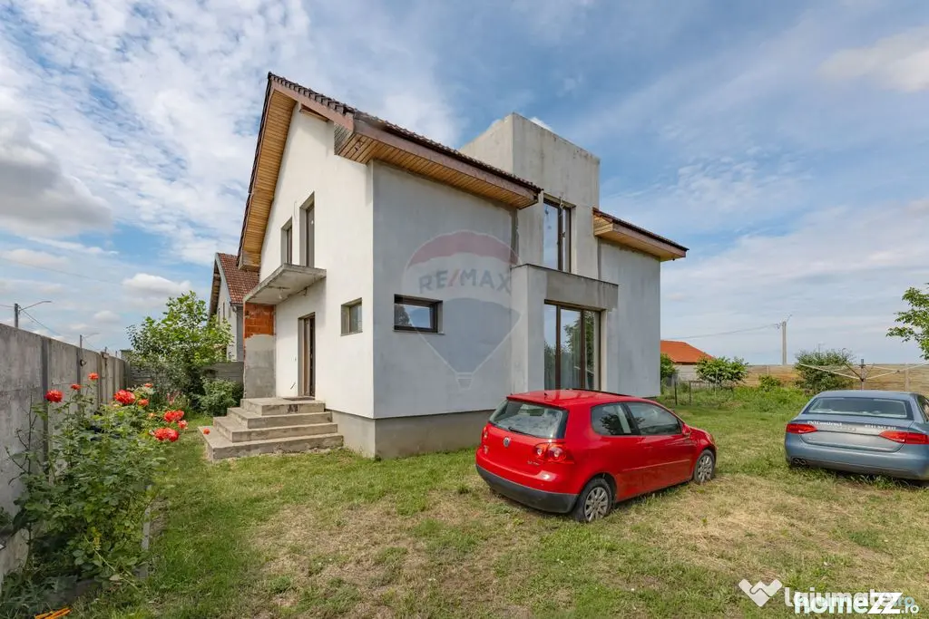 Casă/Vilă modernă de vânzare, 5 camere, în noul cart...
