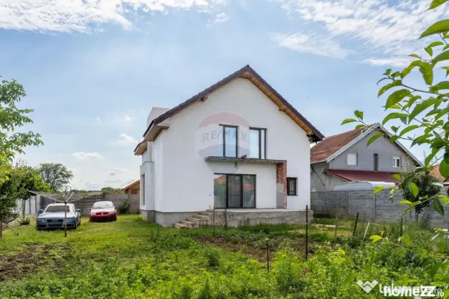 Casă/Vilă modernă de vânzare, 5 camere, în noul cart...