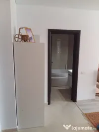 Garsoniera de închiriat 