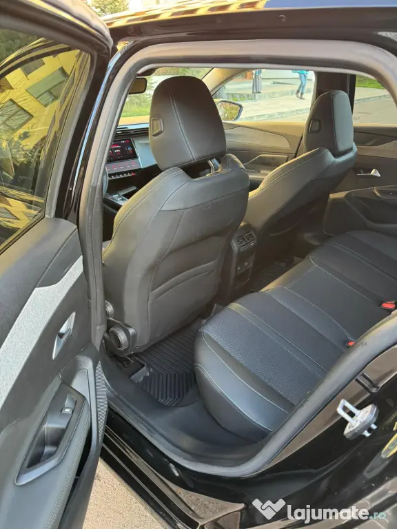 Peugeot 308 SW 1.2 Hybrid Allure