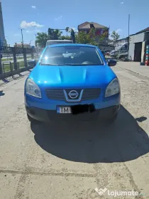 Nissan Qashqai benzina