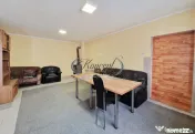 Casa individuala pentru birouri cu 10 locuri de parcare 