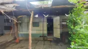 Casa cu teren de 8.570 mp cu iaz si livada I Bacel 