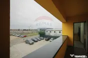 Spațiu de birou de închiriat în zona BBSO, cu dublu ac...