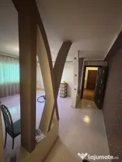 Apartament cu 3 camere de vanzare in zona Drumul Taberei 