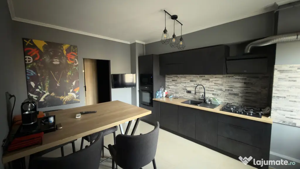 Apartament 3 camere comet renovat Guliver