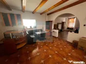 Casa /Villa 3 camere mobilata/utilata - zona Centrul Civic 