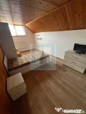 Casa /Villa 3 camere mobilata/utilata - zona Centrul Civic 