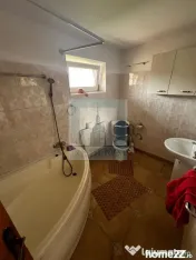 Casa /Villa 3 camere mobilata/utilata - zona Centrul Civic 