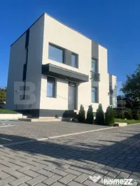 Reședință premium în Bârnova | Arhitectură modernă ș