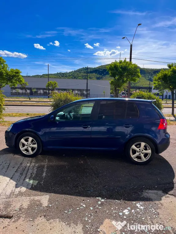 Volkswagen Golf 5 - 1.6MPI, an 2006, editia GOAL