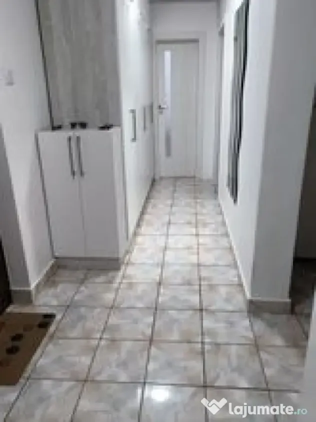 Apartament 2 camere , decomandat , etaj 2 , km 0 ( cu loc parcare ).
