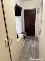 Apartament 2 camere, semidecomandat - Brasovul Vechi