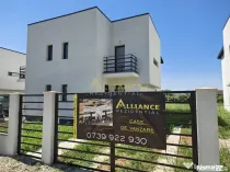 Casa tip duplex - 3 camere - 2 bai
