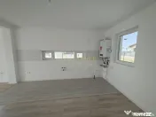 Casa tip duplex - 3 camere - 2 bai 