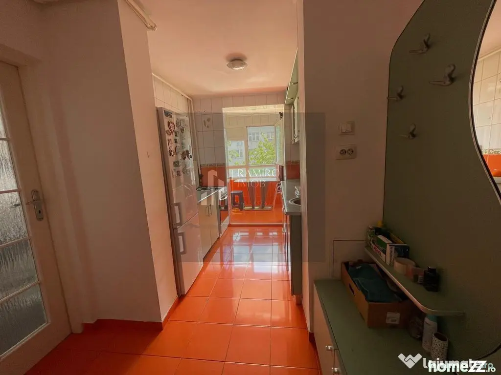 Apartament 2 camere decomandat/ sector 3/3 min metrou 1 Dec