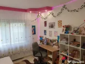 Apartament 4 camere, decomandate - zona Noua 