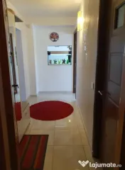 Apartament 4 camere, decomandate - zona Noua 