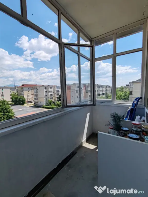 Apartament 3 camere | Renovat 2025 | Garaj | Zona EuroHotel